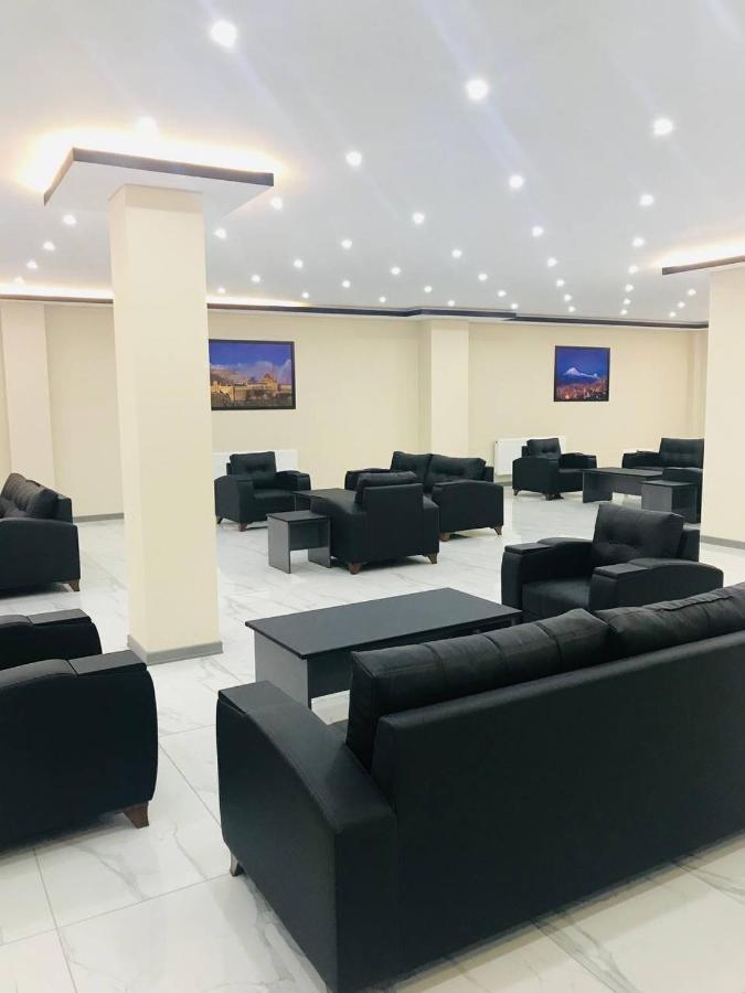 Atlihan Plus Hotel Dogubayazit Ngoại thất bức ảnh